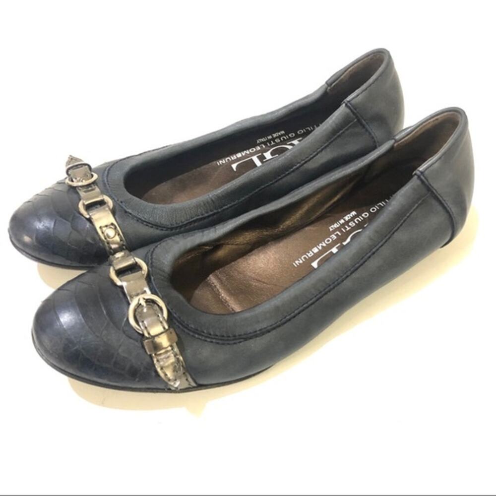 AGL Buckle Cap Toe Leather Round Toe Flat Sz 39.5/9.5